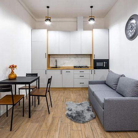 Romari Туган Барановського 30 Lviv Exterior photo